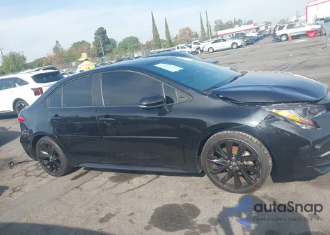 2020 Toyota Corolla Se Nightshade Edition z USA, uszkodzony, nr VIN 5YFS4RCEXLP039200